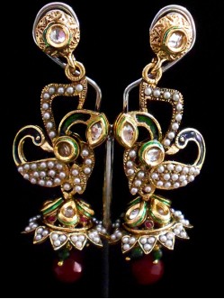 latest-earrings-2420PER19305